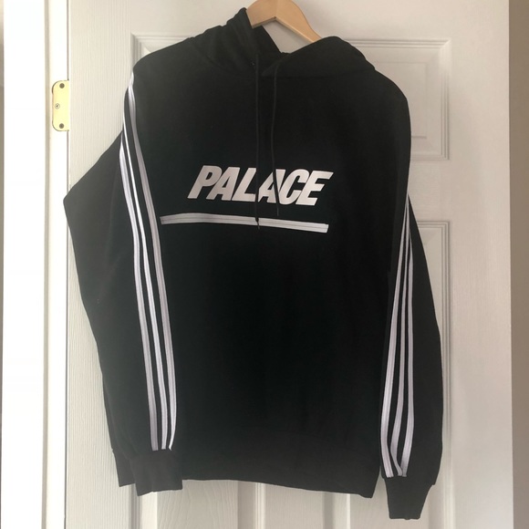 Palace Black Hoodie - Picture 1 of 4